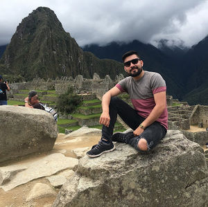 Meet your Posher, Jonathan